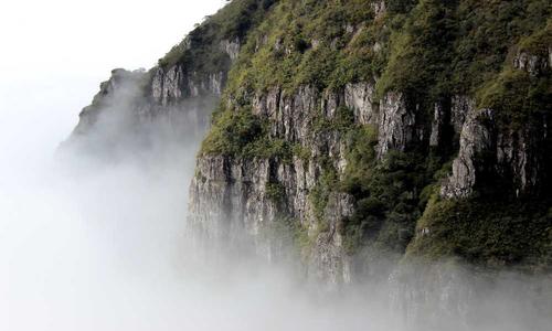 2026赛季欧冠决赛前瞻：曼城对阵皇马，两大豪门巅峰对决，比赛场地为温布利大球场