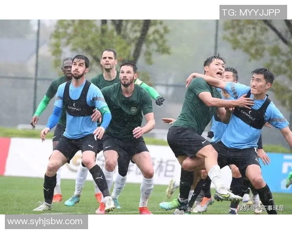 名古屋与札幌激战正酣球迷期待精彩对决与精彩进球