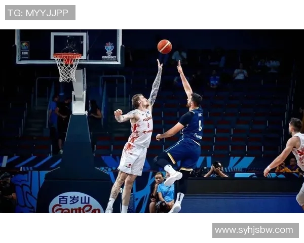 中国男篮与波兰精彩对决全场录像回放及精彩瞬间分析